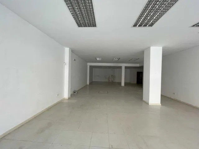 Local comercial 802m² en venta - Andalucia — 6
