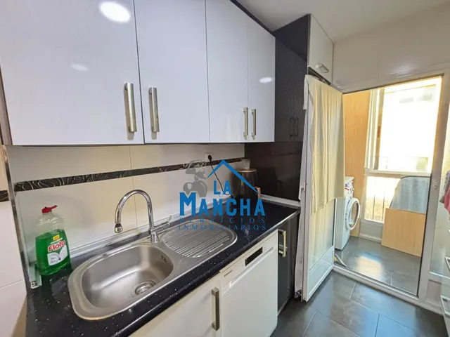 *146.000€* inmobiliaria la mancha vende piso en zona circunvalación-carrefour de Albacete — 16