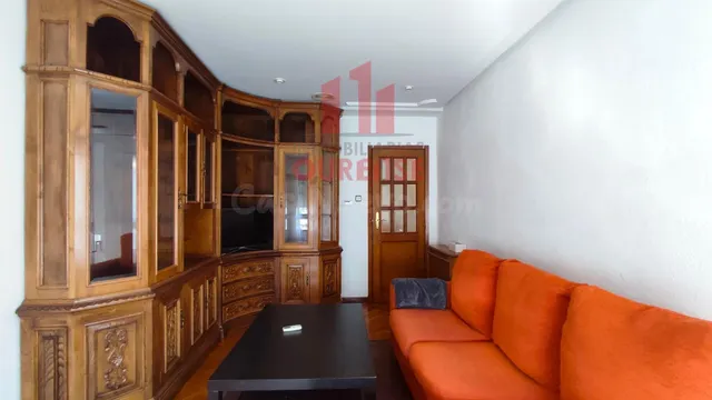 PISO CON GARAJE Y TRASTERO EN LAGUNAS, CERCA DE LAS FACULTAD - foto 3