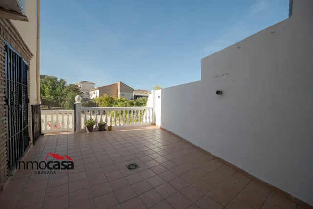 Espectacular vivienda pareada con piscina y amplio patio en Las Gabias (Granada) — 23