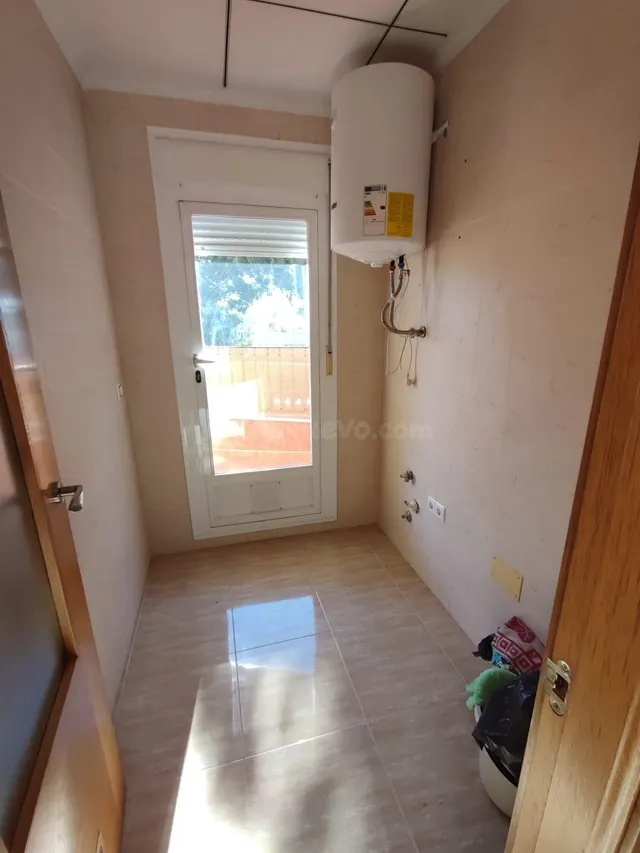 Amplio apartamento en Formentera del segura - foto 4