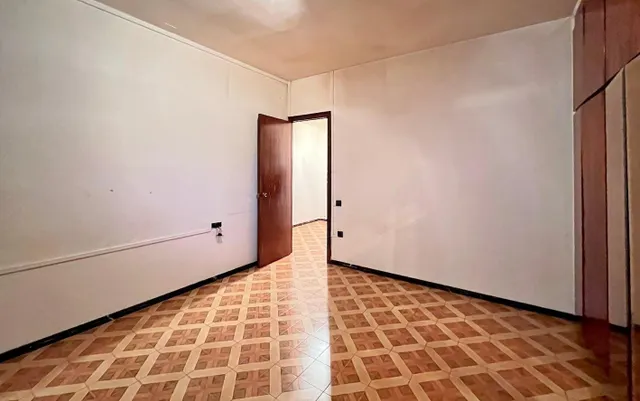 EDIFICIO EN VENTA EN MANRESA — 17