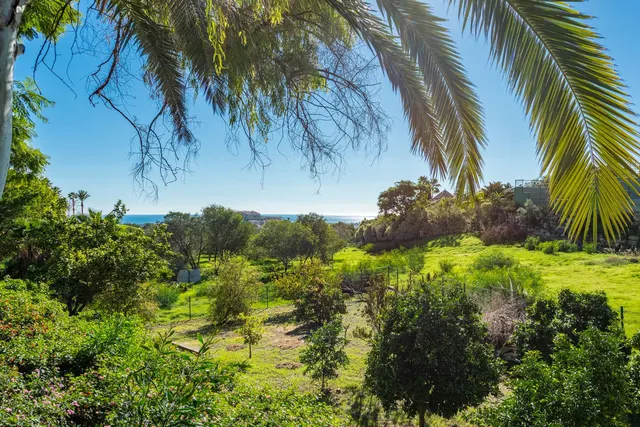 Chalet 5 habitaciones 403m² en venta - Costa del Sol — 32