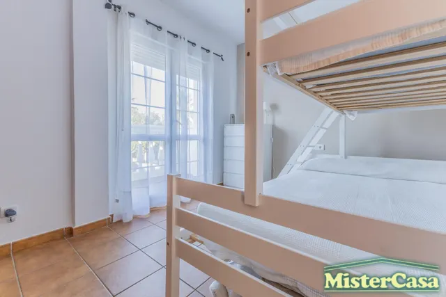 Exclusiva !!casa adosada en esquina con patio privado, piscina y aparcamiento propio en costa ballena, Rota — 45