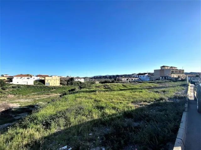 Venta de Solar urbano ideal para chalet independiente - foto 5