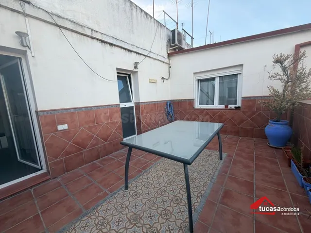 ✨ ¡ÁTICO SUPER-REFORMADO EN CÓRDOBA LISTO PARA DISFRUTAR! ✨ - foto 5