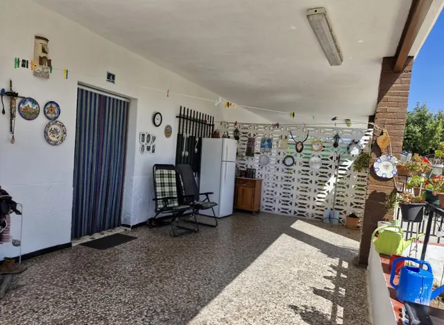 CASA CON TERRENO EN HONDON DE LAS NIEVES — 6