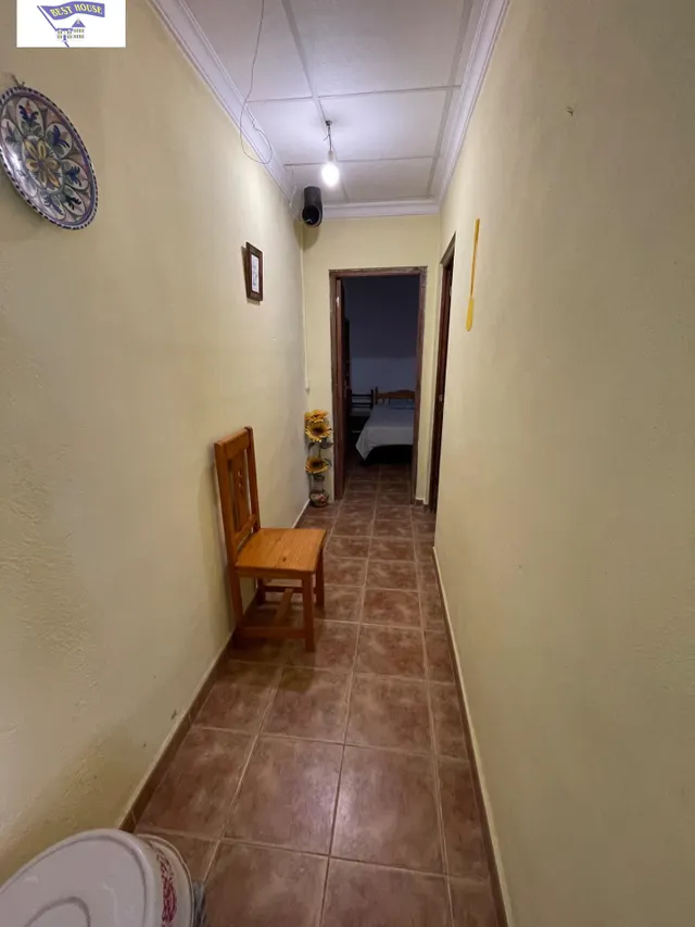 EDIFICIO EN BARRIO SAN PEDRO — 12