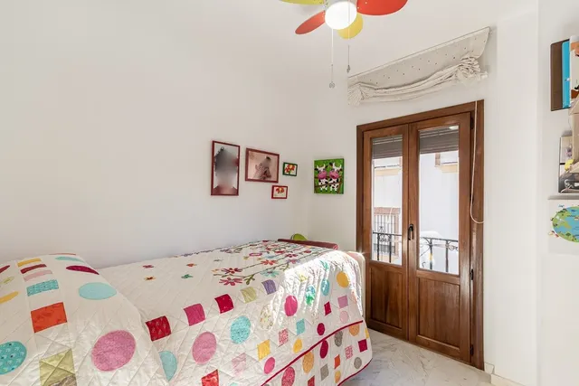 Piso en La Zubia — 18