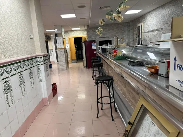 Restaurante en el centro — 4