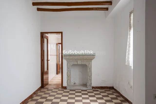 Adosado 5 habitaciones 270m² en venta - Polígono - Alrededor