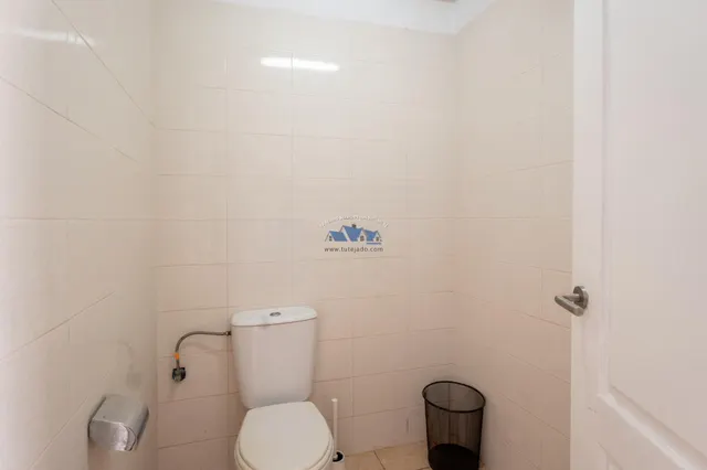 Chalet independiente en venta — 44