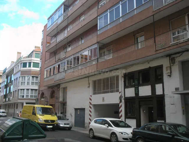 MONCASA VENDE Garaje cerrado.