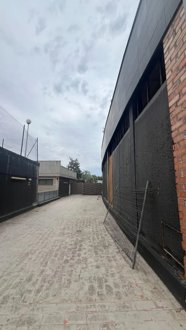 Amplio Local Comercial en Cappont, Lleida por €230.000 — 8