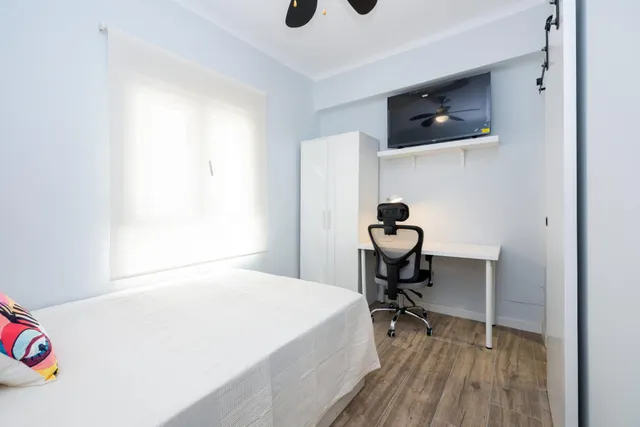 Piso reformado en zona Zaidin — 32