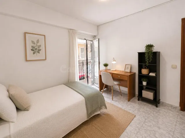 Amplio apartamento con gran potencial en Bons Aires, Palma d - foto 5