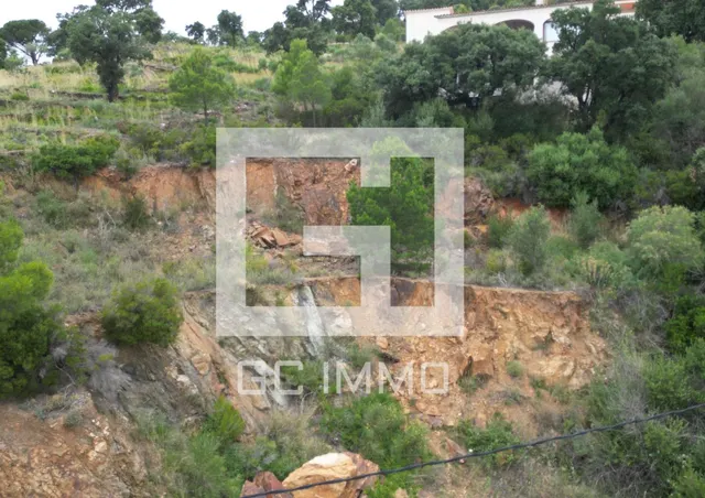 Terreno edificable en Mas Fumats con gran potencial para con