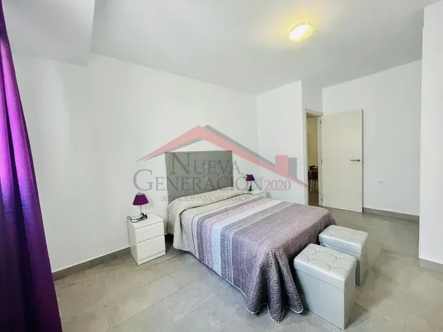 PISO EN DOS APARTAMENTOS INDEPENDIENTES — 11