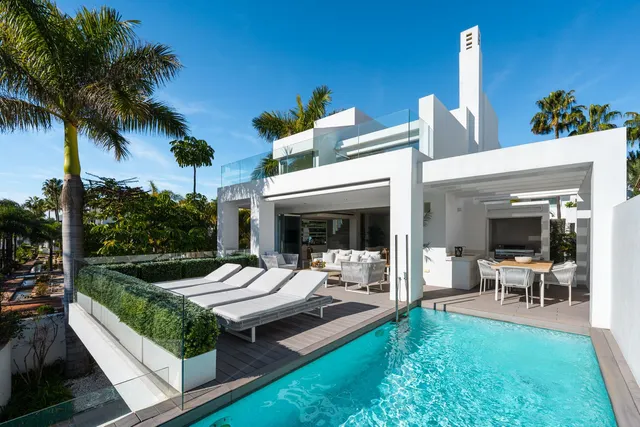 Chalet 4 habitaciones 442m² en venta - Marbella - foto 2