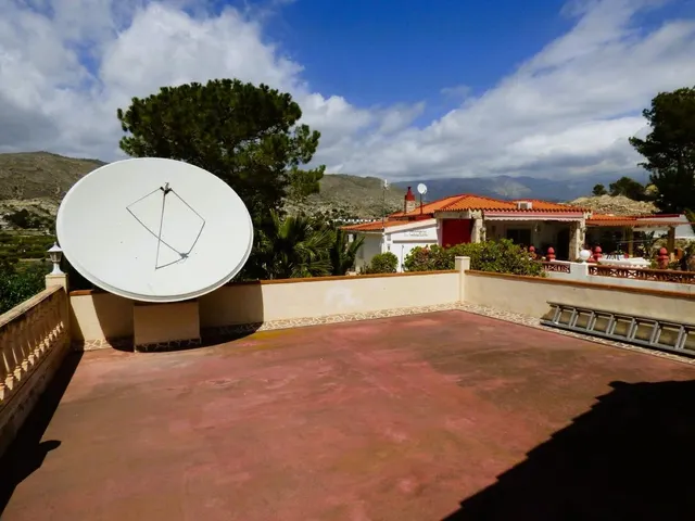 SE VENDE GRAN CHALET EN BELLA ORCHETA — 45