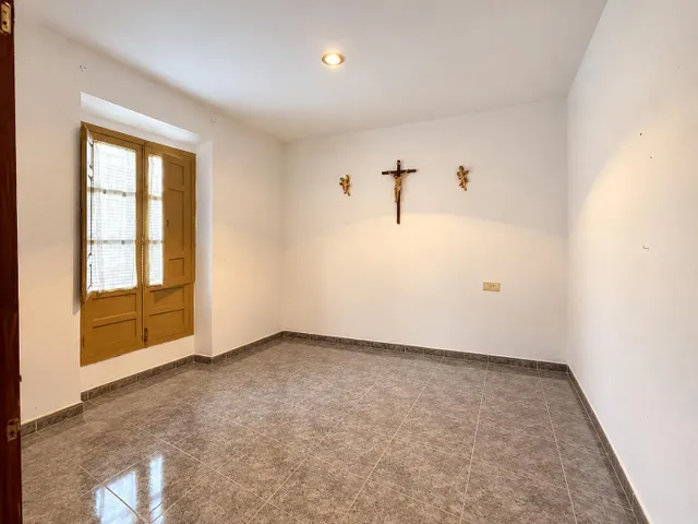 A la venta gran casa en durcal — 17