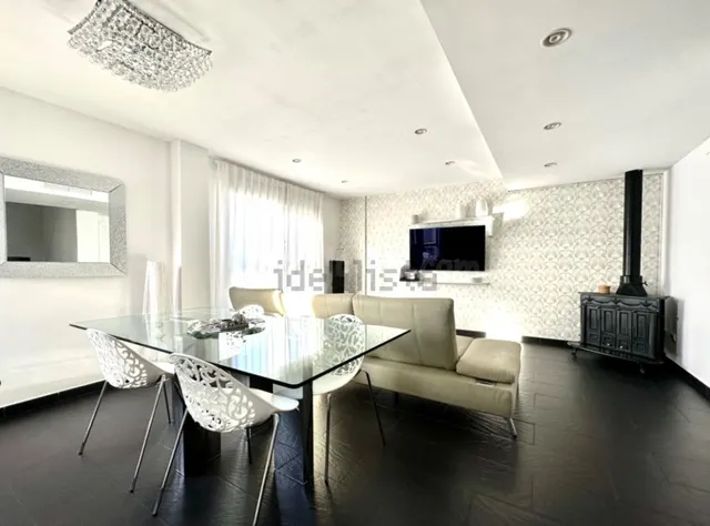 Adosada en Venta en Albalat Dels Sorells Valencia - foto 2