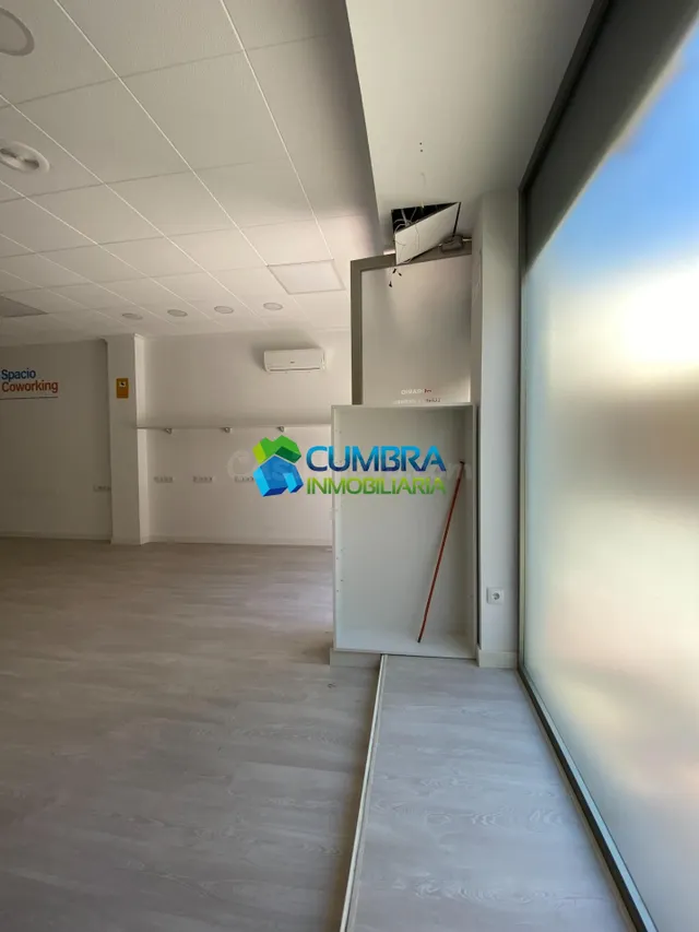 ALQUILA BAJO COMERCIAL EN PLENO CENTRO DE SANGONERA LA VERDE - foto 2