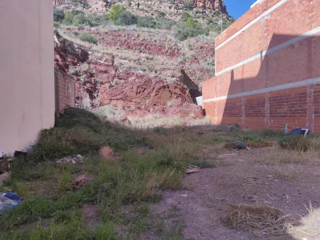 Terreno con 2000 m2 de edificabilidad — 5