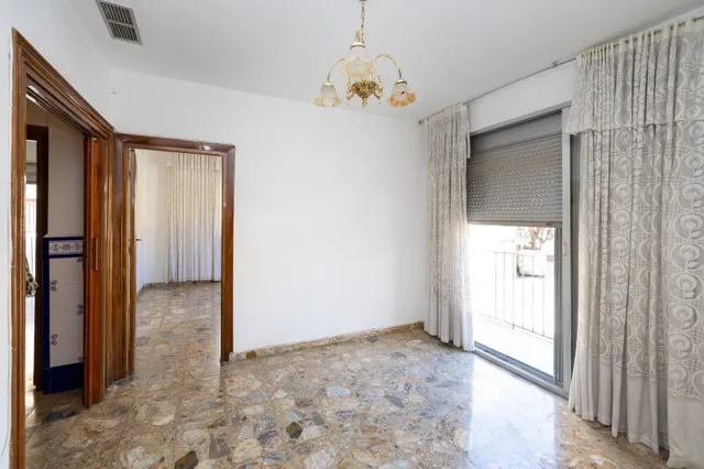 Edificio con gran potencial de desarrollo residencial en Zaidín – Granada — 31