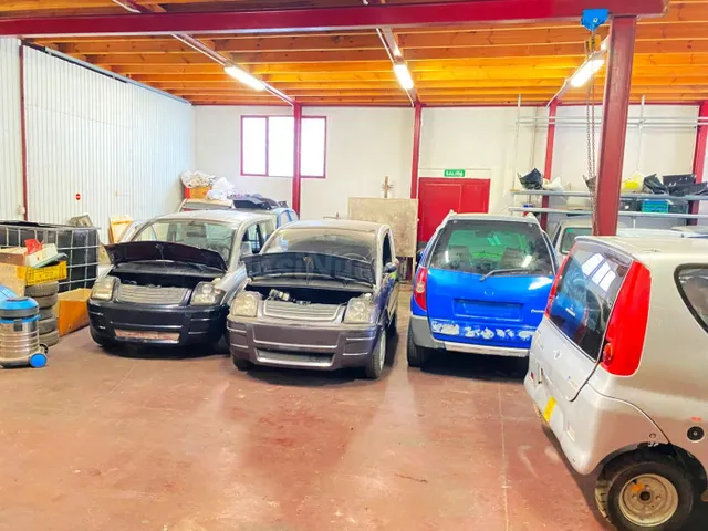 VENTA DE NAVE - foto 3
