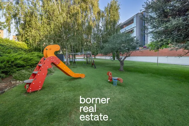 Piso en venta en Calle de Josep Puig i Cadafalch — 3
