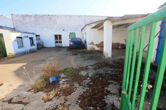 Casa en planta baja en Valdelacalzada — 26