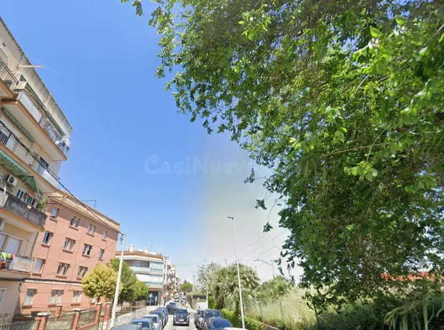 Piso 3 dormitorios en Gavà para inversión - foto 3