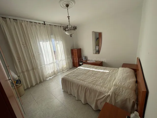 CASA ADOSADA EN VALDESALOR CON PATIO DE 30 METROS - foto 4