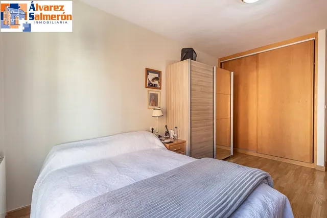 Casa pareada con piscina y vistas despejadas en Huétor Vega — 30