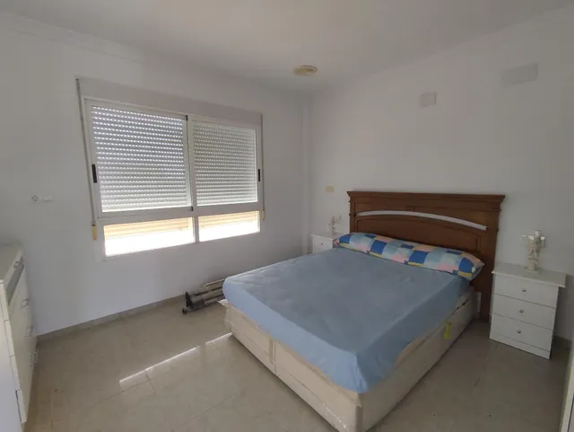 CHALET SEMINUEVO A DOS PASOS DE ELCHE — 29