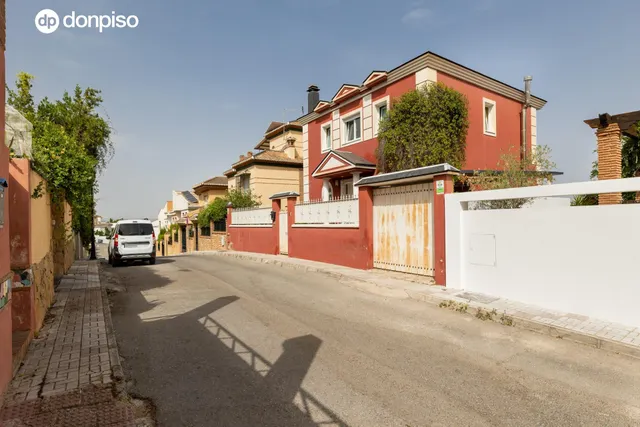 CHALET EN EL BARRIO DE MONACHIL — 17