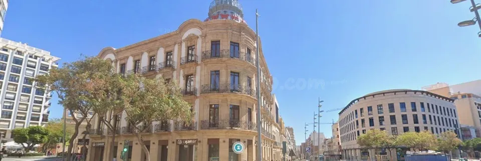 PISO EN HUERCAL