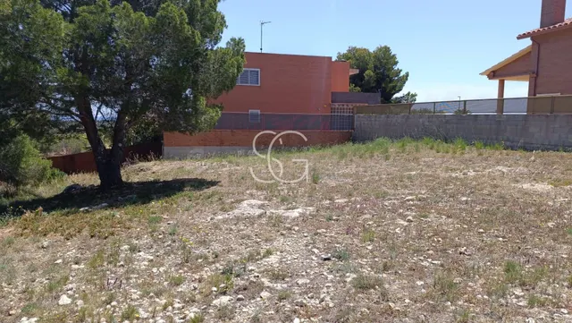 Venta de Terreno de 447 m2 en la Urbanización La Martorella, - foto 5