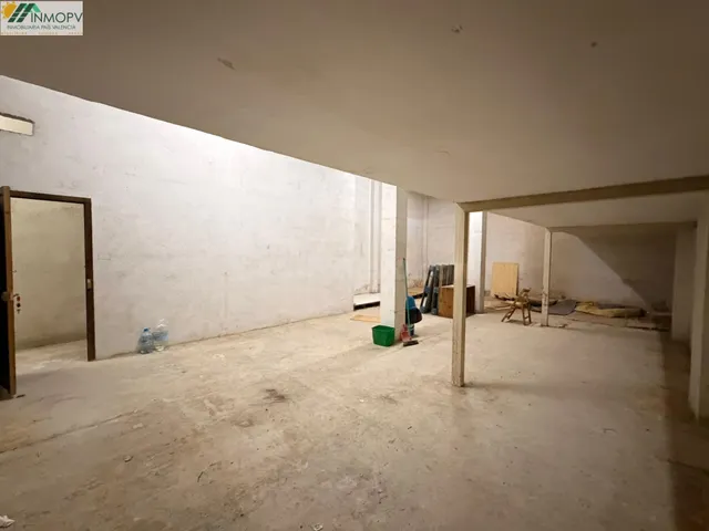 EN VENTA ALMACÉN EN LA CALLE SANTA MAGDALENA DE VINARÒS! PLA - foto 2
