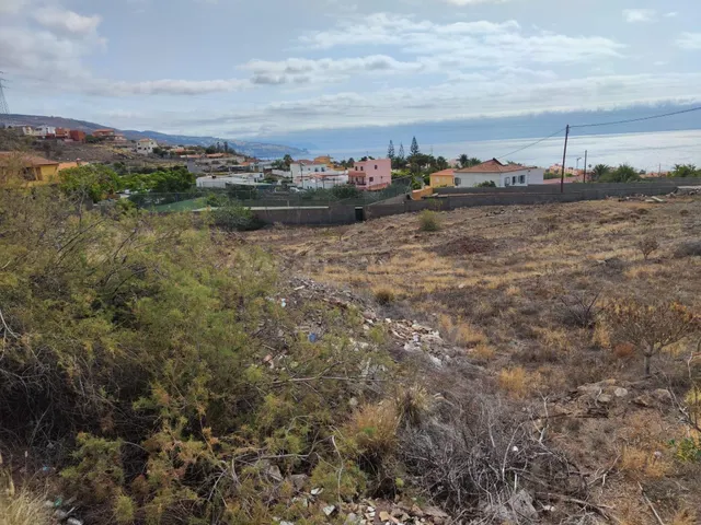 Solar urbano en Candelaria - excelente ubicación - vistas al - foto 4