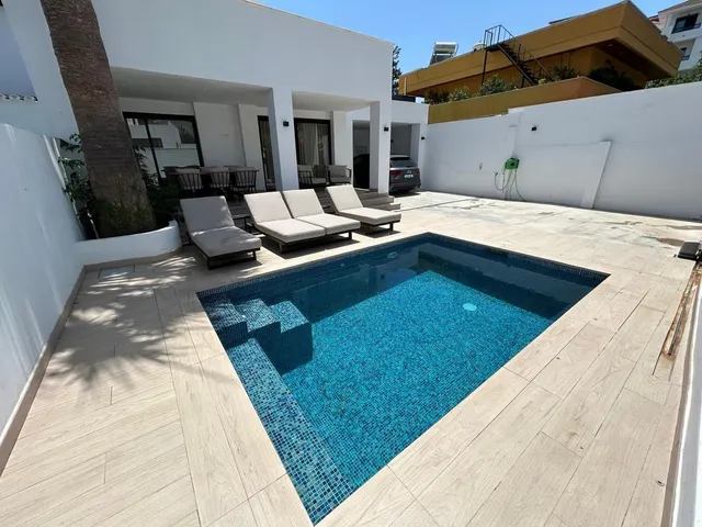 Chalet 7 habitaciones 240m² en venta - Centro — 23