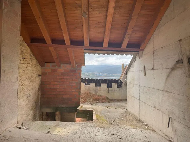 Casa de piedra en camino de Santiago en Corcubion — 22