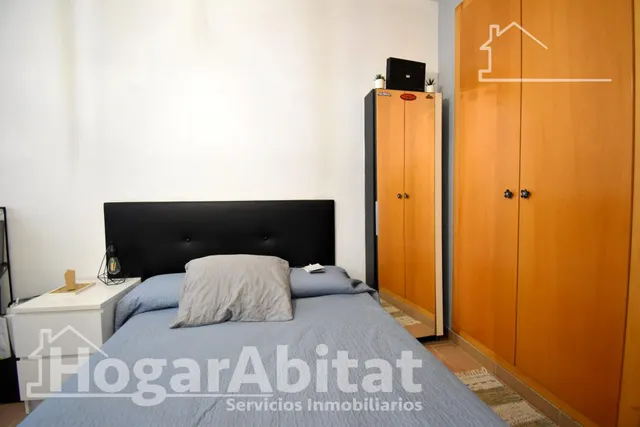 SEMINUEVO, AMPLIO Y LUMINOSO CON TERRAZA Y JACUZZI — 16