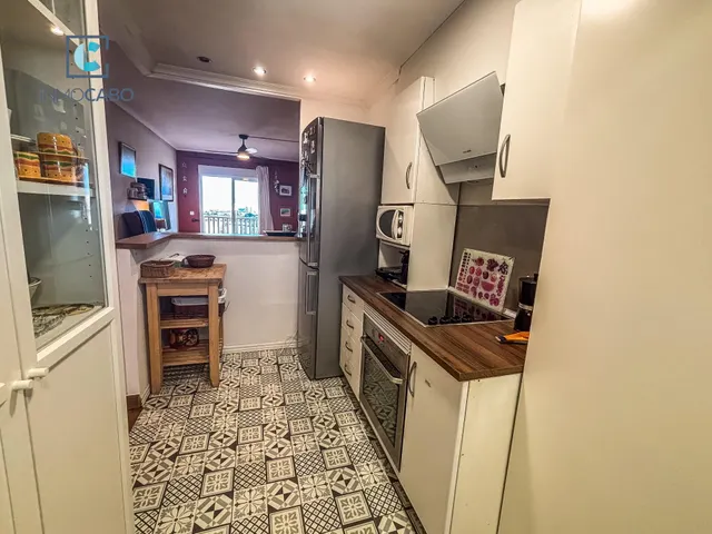Apartamento con vistas al mar y la montaña en Cala Flores — 18