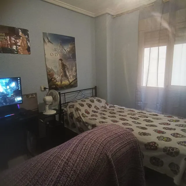 VENTA DE MAGNIFICO PISO — 28