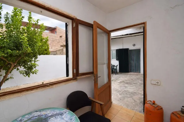 Casa de pueblo con patio en Muro — 24