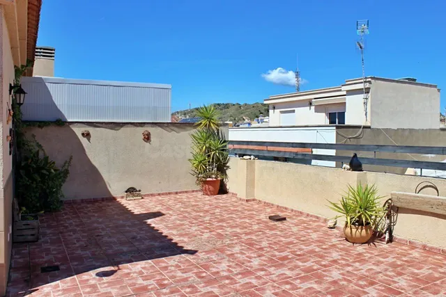ATICO CON TERRAZA DE 113 M2 - foto 2