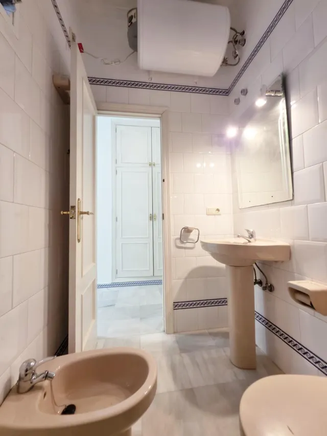 Apartamento 1 habitación 48m² en alquiler - Puerta Carmona-Puerta Osario-Amador de los Ríos — 22