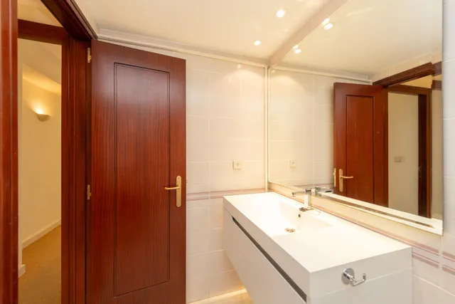 Estupenda vivienda con vistas a los jardines de la Diputación!! — 15